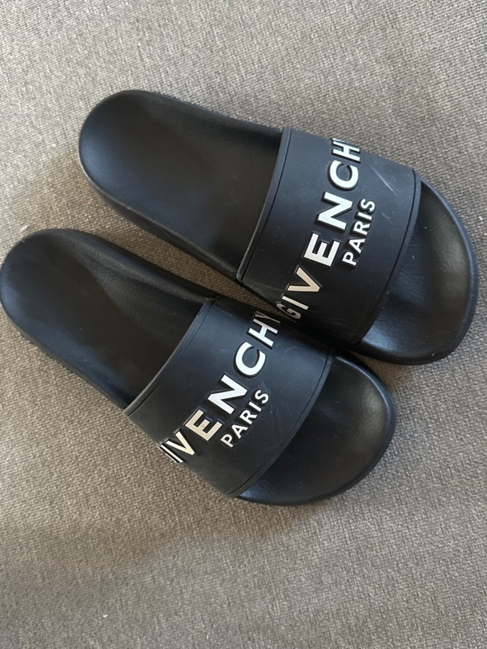 Givenchy women’s slides